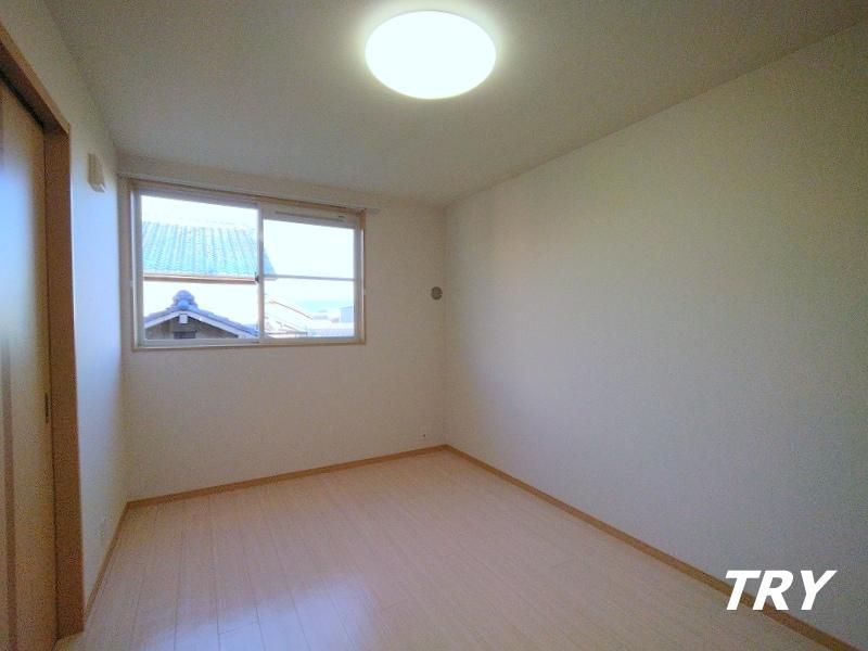 �y�Q���z�@