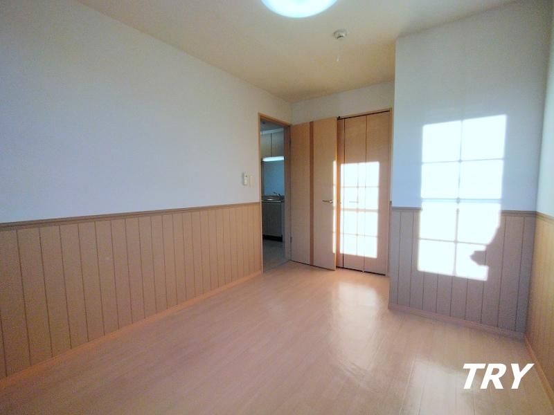 �y�Q���z�@