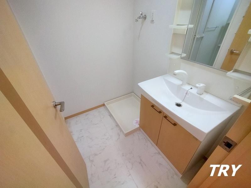 �y���ʏ��z�@