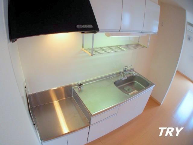 �y�L�b�`���z�@