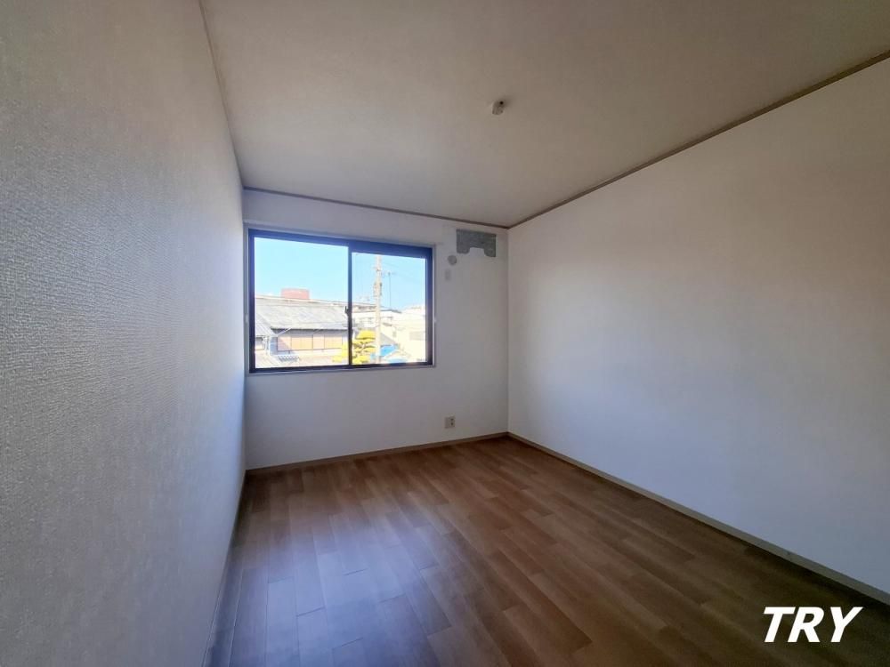 �y�Q���z�@