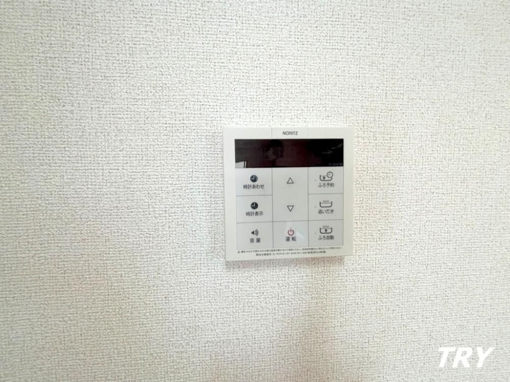 y̑ݔz@
