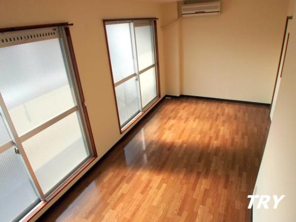 �y�Q���z�@