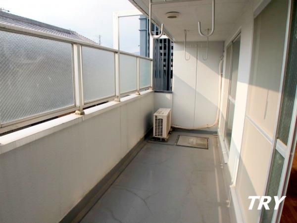 �y�o���R�j�[�z�@