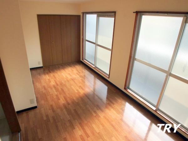 �y�Q���z�@