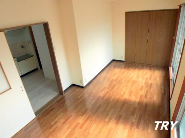 �y�Q���z�@