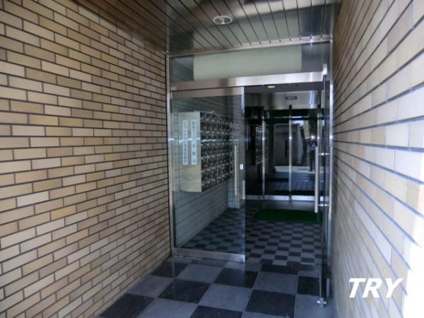 �y�G���g�����X�z�@