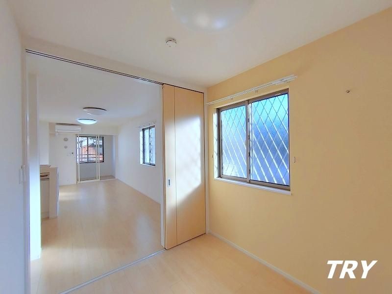 �y�Q���z�@