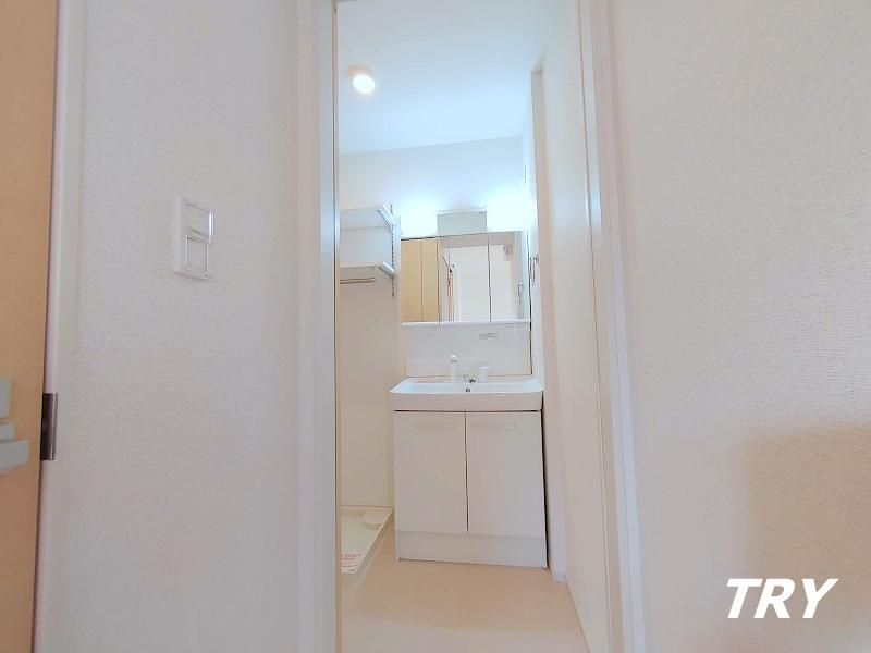 �y���ʏ��z�@