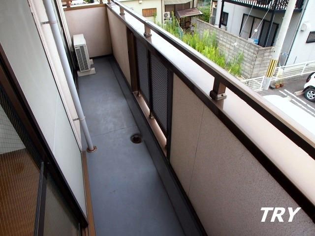 �y�o���R�j�[�z�@