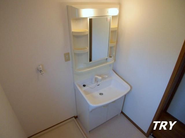 �y���ʏ��z�@