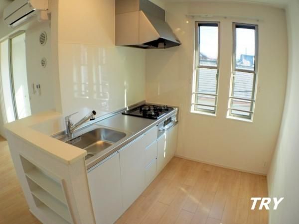 �y�L�b�`���z�@