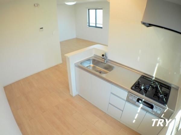 �y�L�b�`���z�@