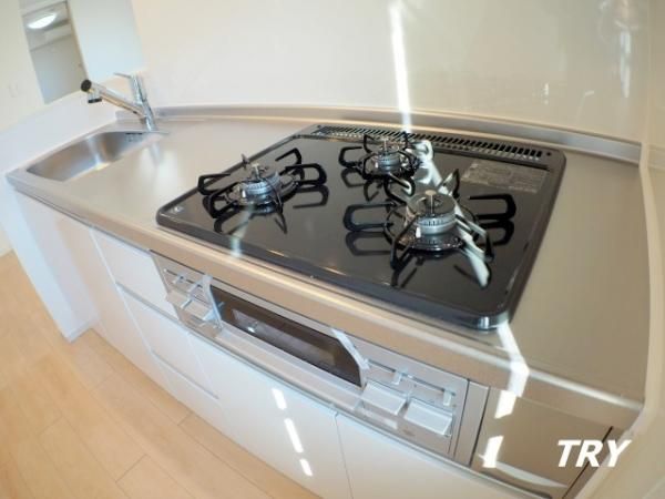 �y�L�b�`���z�@