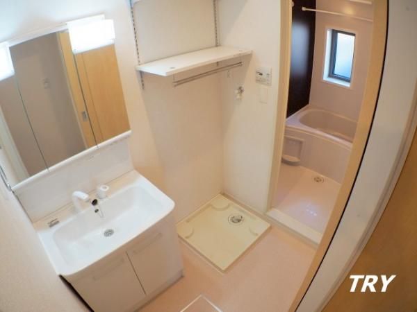 �y���ʏ��z�@