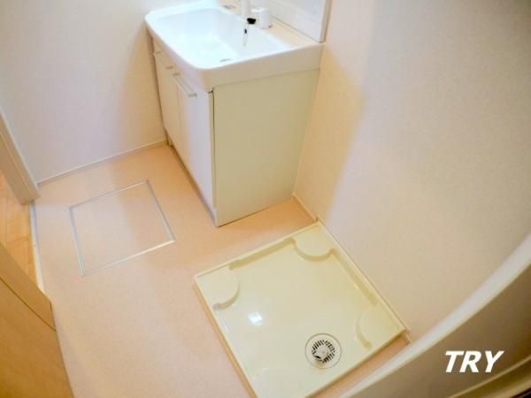 �y���ʏ��z�@