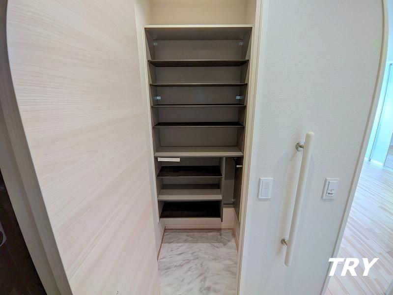 �y���[�z�@