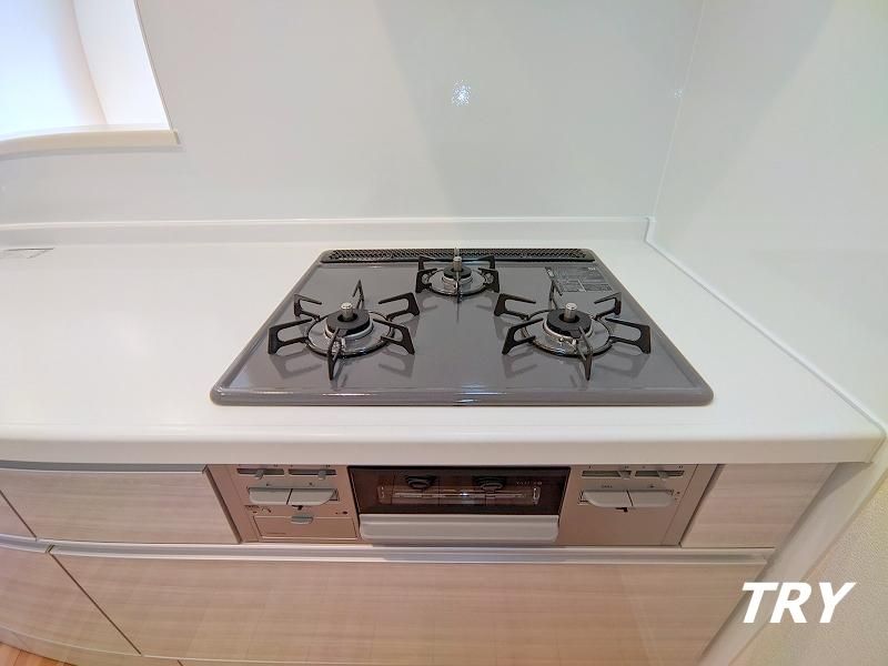 �y�L�b�`���z�@