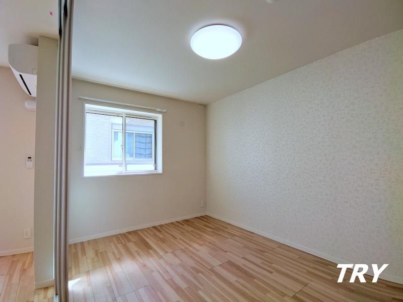 �y�Q���z�@