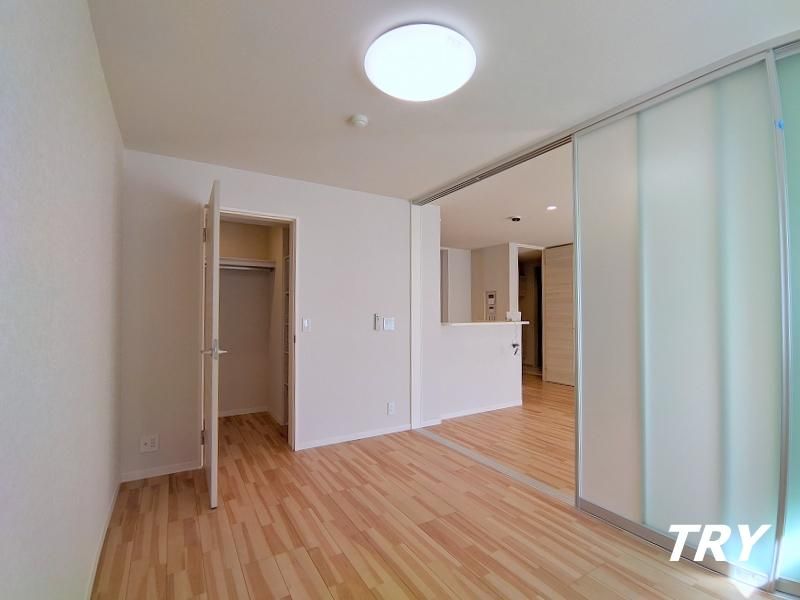 �y�Q���z�@