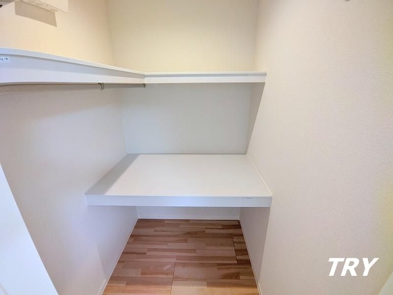 �y���[�z�@