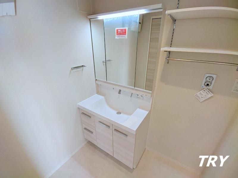 �y���ʏ��z�@