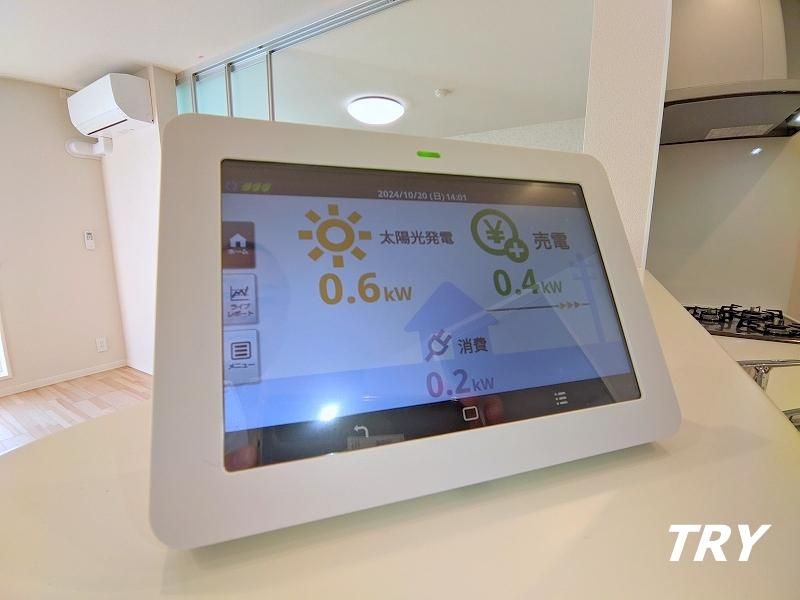 �y�G���g�����X�z�@