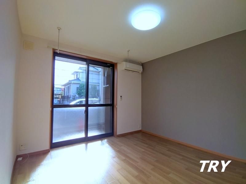 �y�Q���z�@