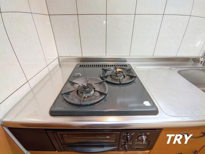 �y�L�b�`���z�@