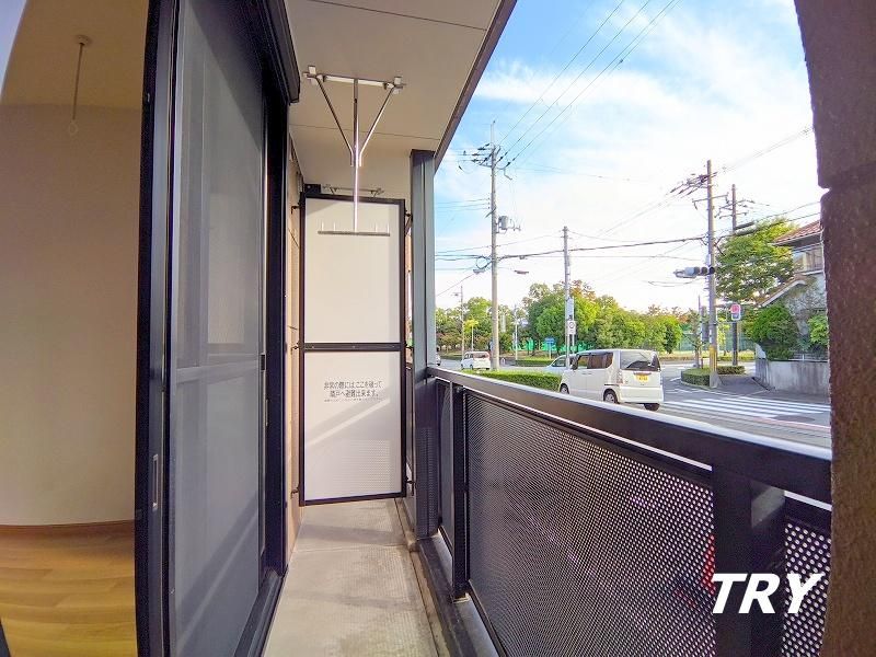 �y�o���R�j�[�z�@