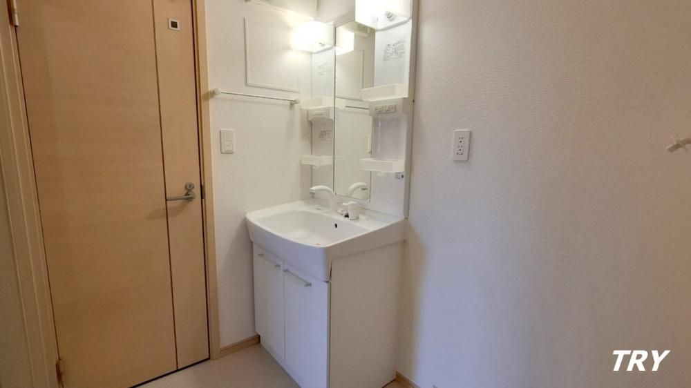 �y���ʏ��z�@