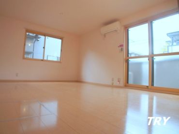 �y�Q���z�@�m��