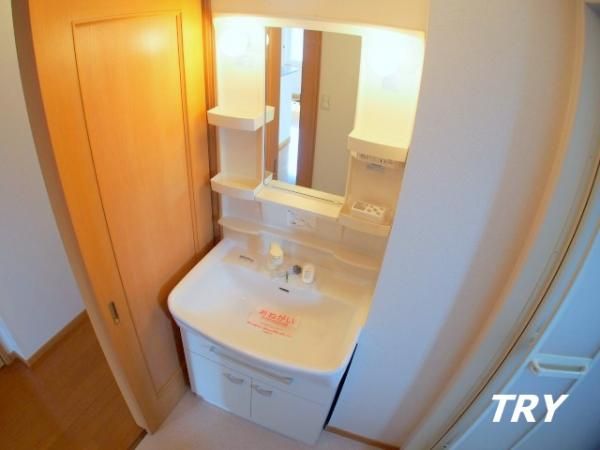 �y���ʏ��z�@