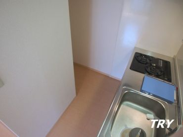 �y�L�b�`���z�@