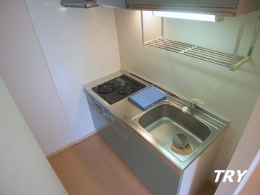 �y�L�b�`���z�@