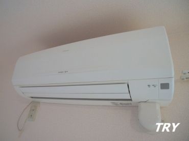 �y���̑��ݔ��z�@�G�A�R��