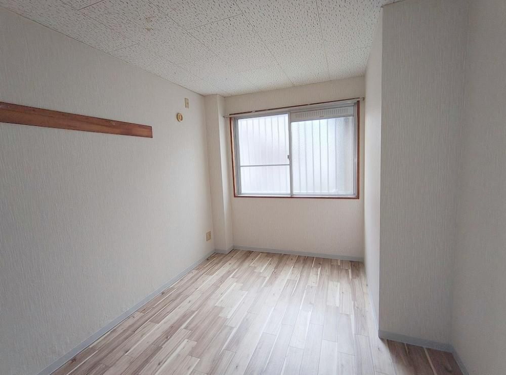 �y���̑������E�X�y�[�X�z�@