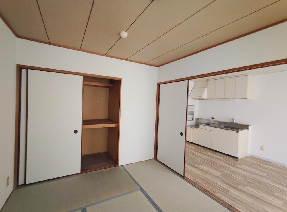 �y���[�z�@