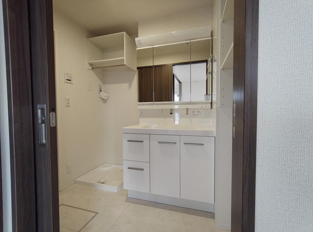 �y���ʏ��z�@