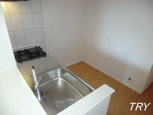 �y�L�b�`���z�@