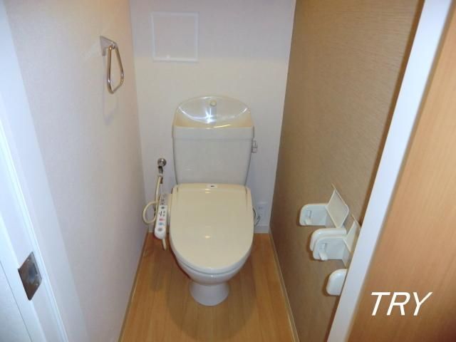 �y�g�C���z�@