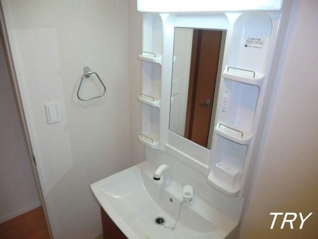 �y���ʏ��z�@