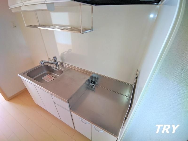 �y�L�b�`���z�@