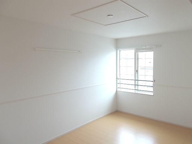 �y�g�C���z�@