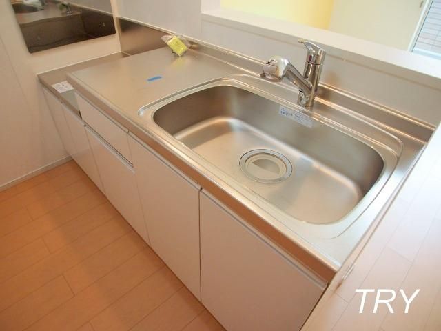 �y�L�b�`���z�@