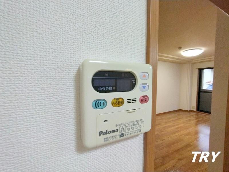 y̑ݔz@