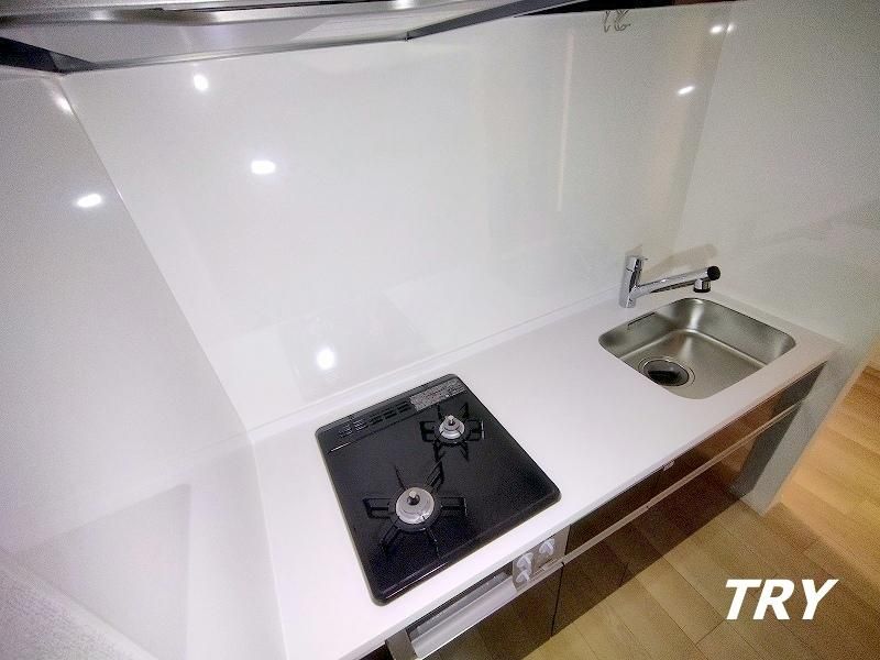 �y�L�b�`���z�@