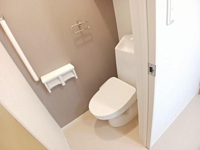 �y�g�C���z�@