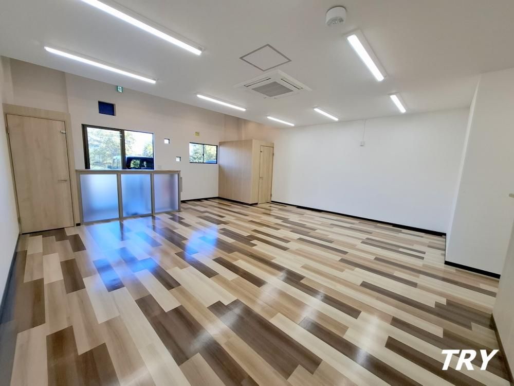 �y���̑������E�X�y�[�X�z�@