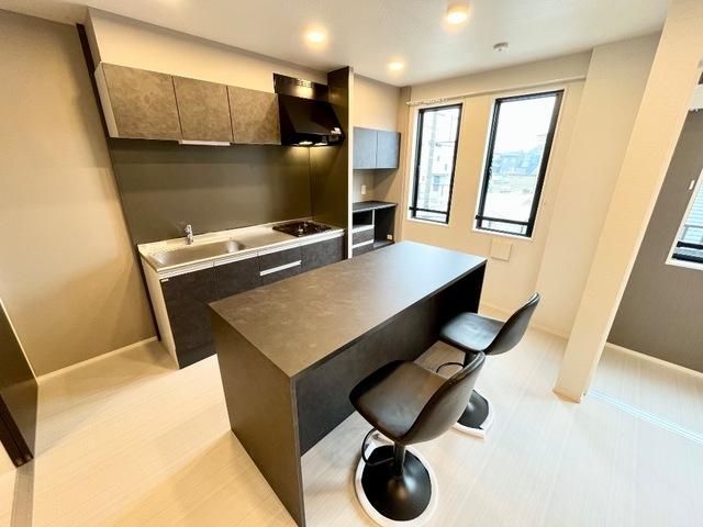 �y���ԁE���r���O�z�@�C���[�W